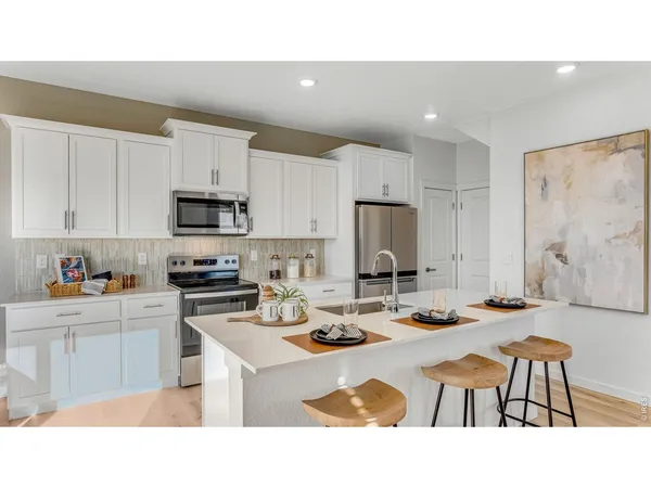 $529,900 | 824 Trumpet Lane, Windsor, CO 80550