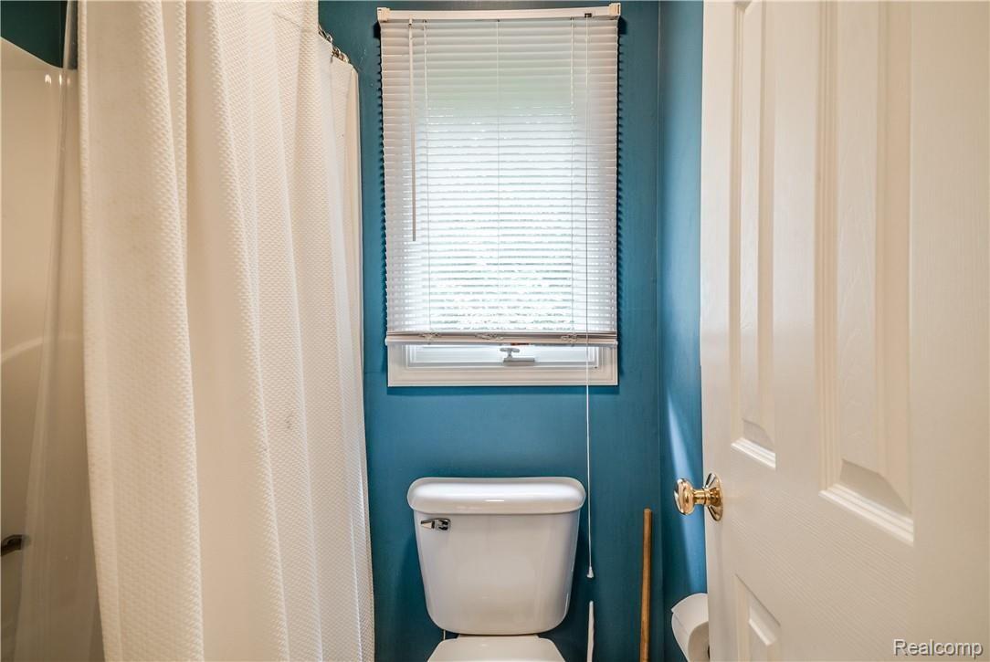 260 Hawk Ridge Drive Clarkston, MI 48348 - Photo 80 of 91 Interiors (52 of 63).jpg