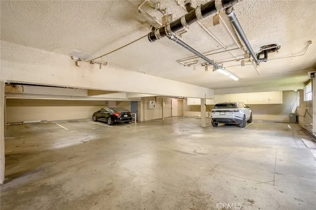 $3,750 | 14141 Dickens Street, Sherman Oaks, CA 91423