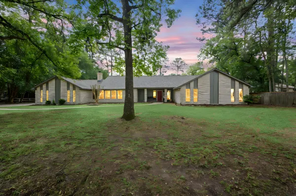 $700,000 | 9911 Kleppel Road, Tomball, TX 77375