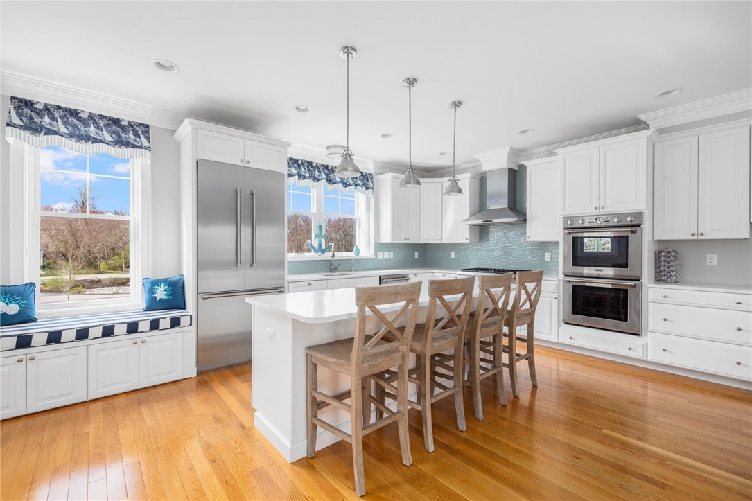 100 Algonquin Road, Unit 22 Narragansett, RI 02882 - Photo 5 of 26 Kitchen