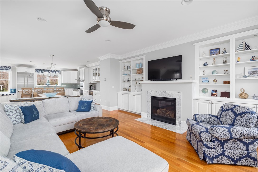100 Algonquin Road, Unit 22 Narragansett, RI 02882 - Photo 8 of 26 Living room