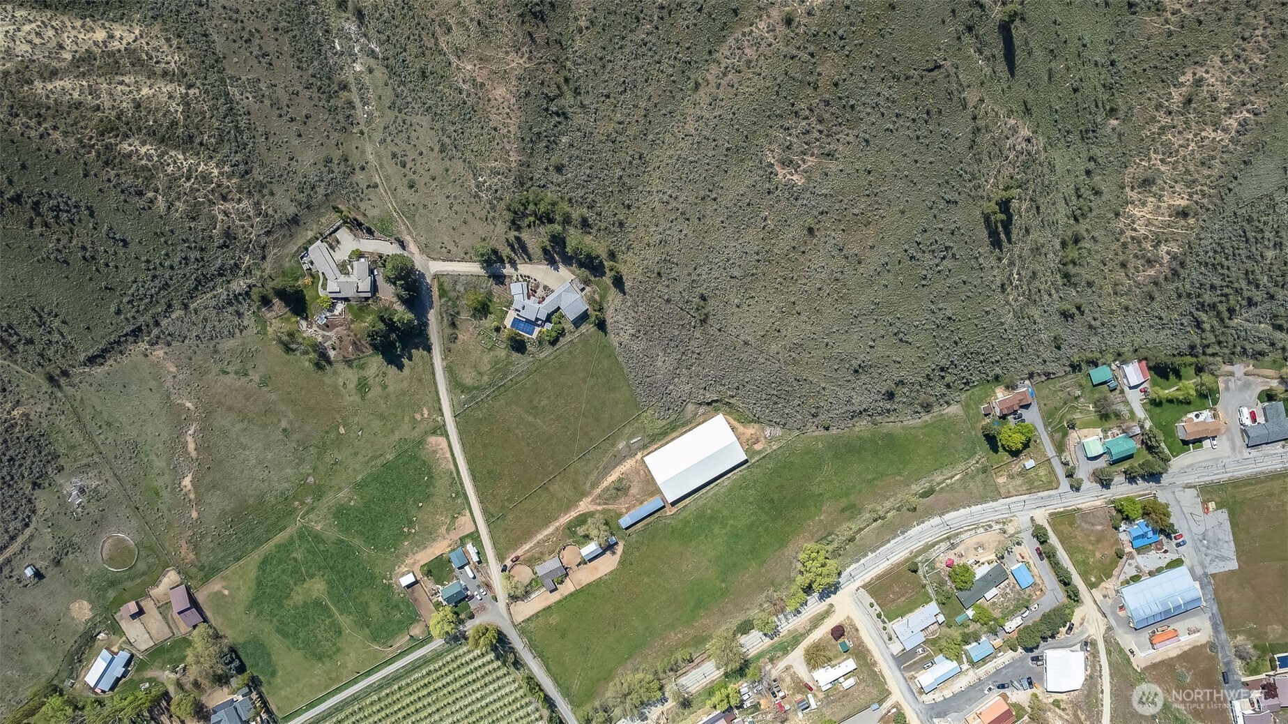 -nna Number 2 Canyon Road Wenatchee, WA 98801 - Photo 16 of 29