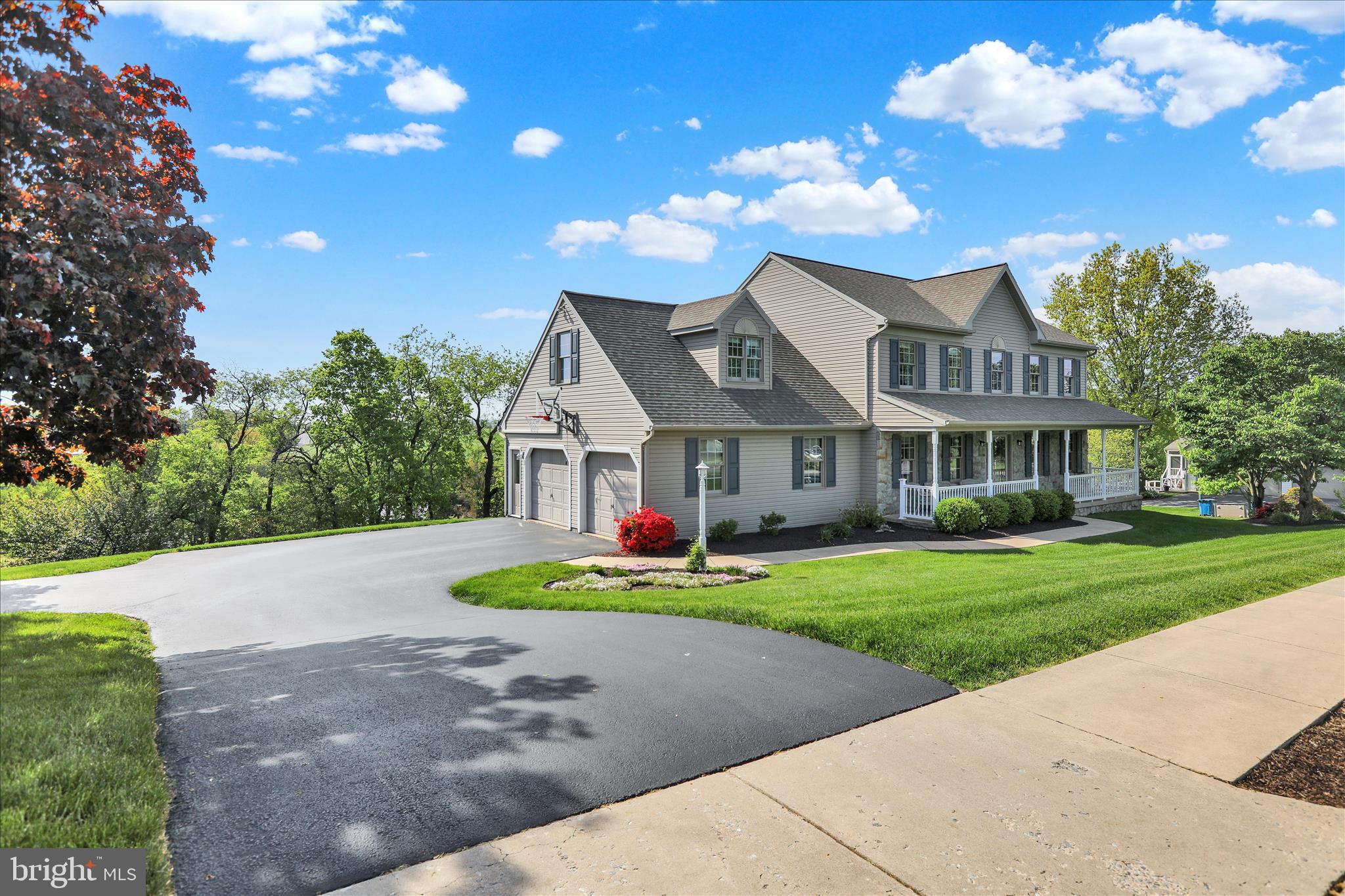 678 West Ridge Road Elizabethtown, PA 17022 - Photo 3 of 42 360_2587