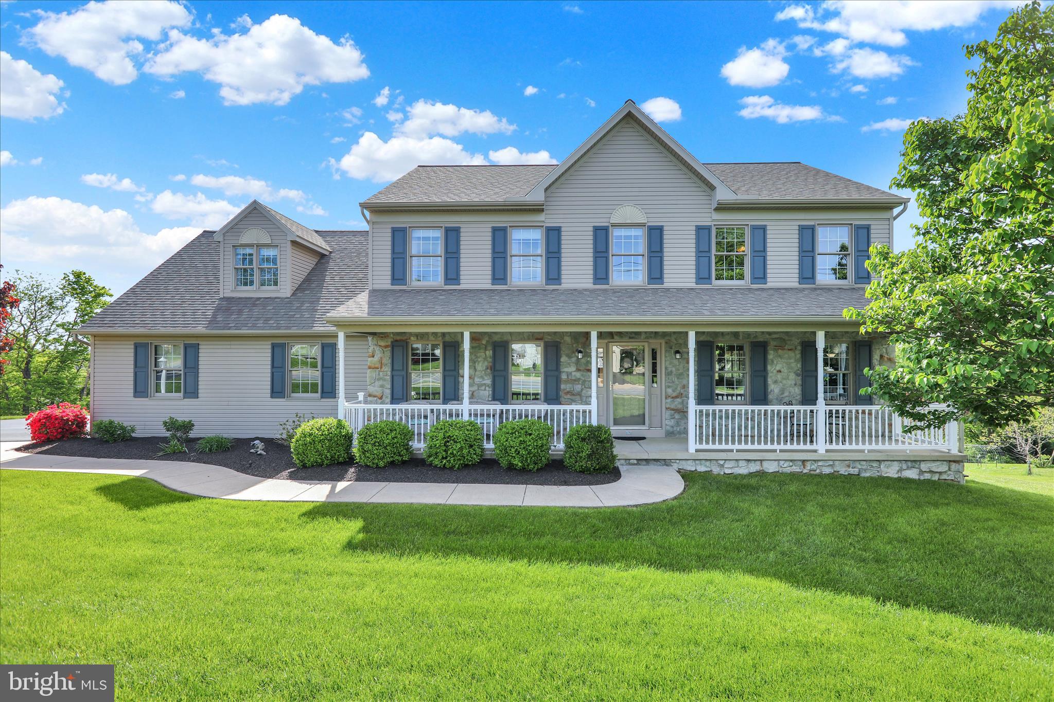 678 West Ridge Road Elizabethtown, PA 17022 - Photo 4 of 42 360_2597