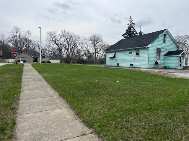 $11,750 | 4216 West 135th Street, Robbins, IL 60472