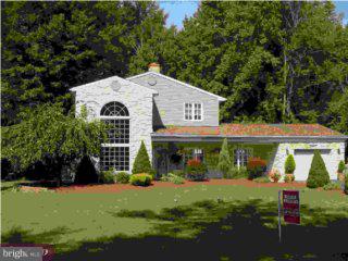 888 Roberts Road Bensalem, PA 19020 - Photo 1 of 6 Gallery Image 1