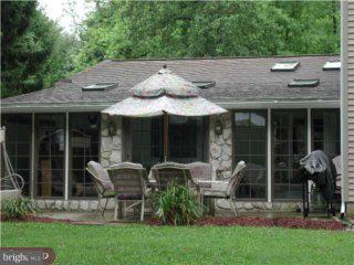 888 Roberts Road Bensalem, PA 19020 - Photo 5 of 6 Gallery Image 5