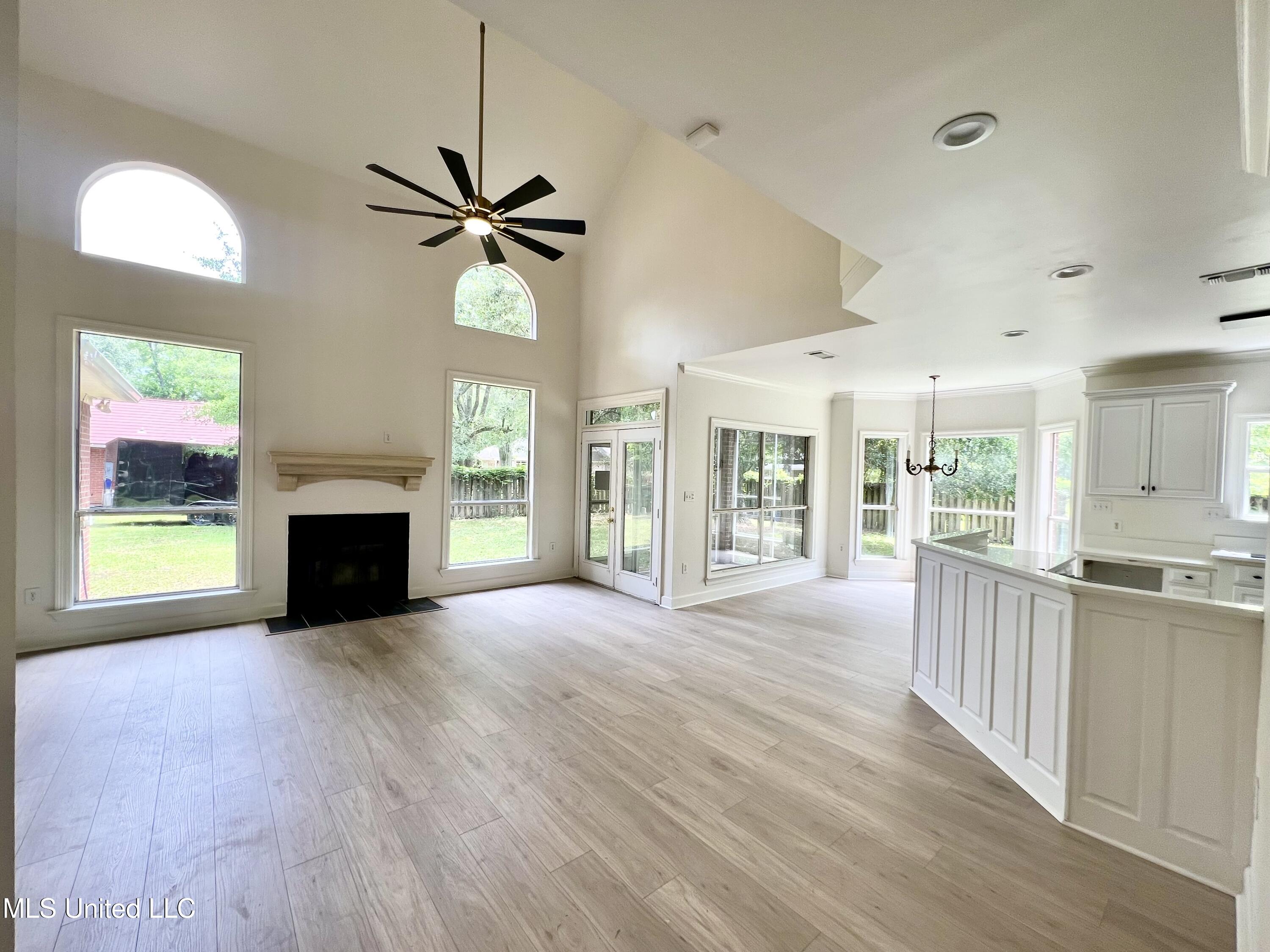 2513 Duck Lake Drive Moss Point, MS 39563 - Photo 4 of 45 IMG_6765