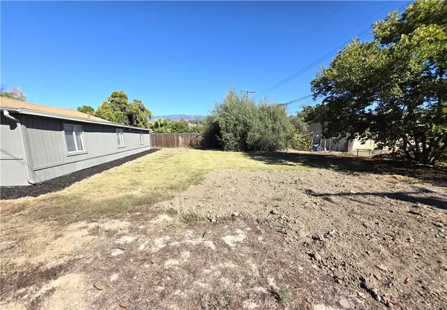 $2,200 | 6951 Garden Drive, Unit B, San Bernardino, CA 92404