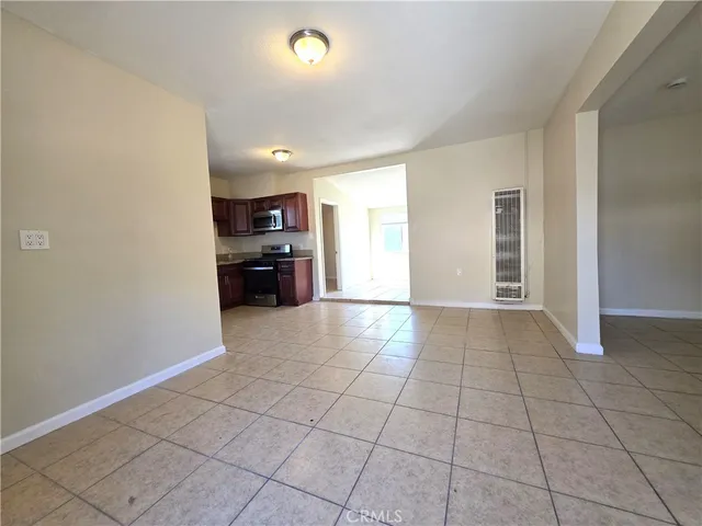 $2,200 | 6951 Garden Drive, Unit B, San Bernardino, CA 92404