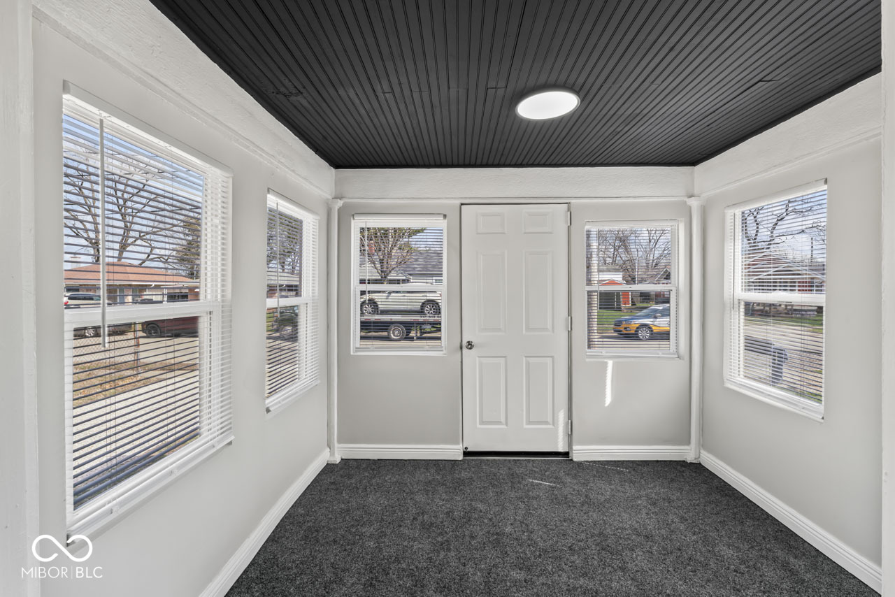 3614 Ralston Avenue Indianapolis, IN 46218 - Photo 11 of 44