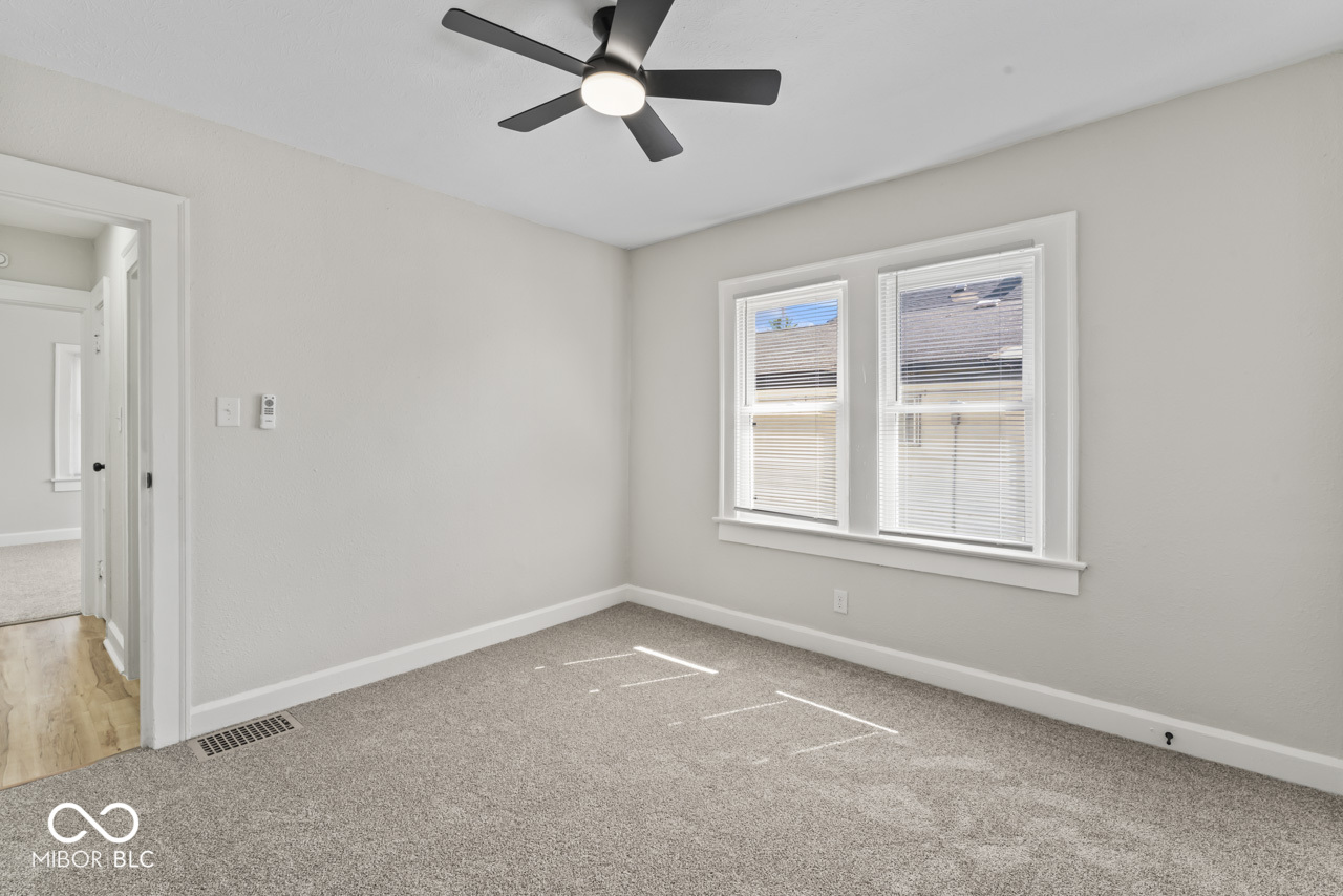 3614 Ralston Avenue Indianapolis, IN 46218 - Photo 27 of 44