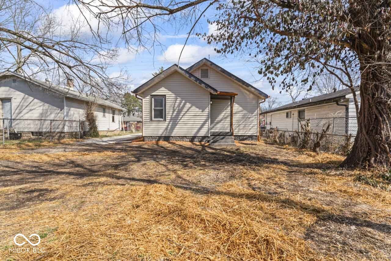 3614 Ralston Avenue Indianapolis, IN 46218 - Photo 39 of 44