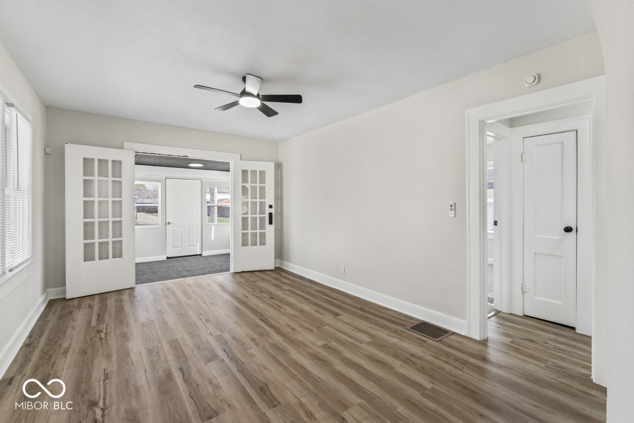 3614 Ralston Avenue Indianapolis, IN 46218 - Photo 7 of 44