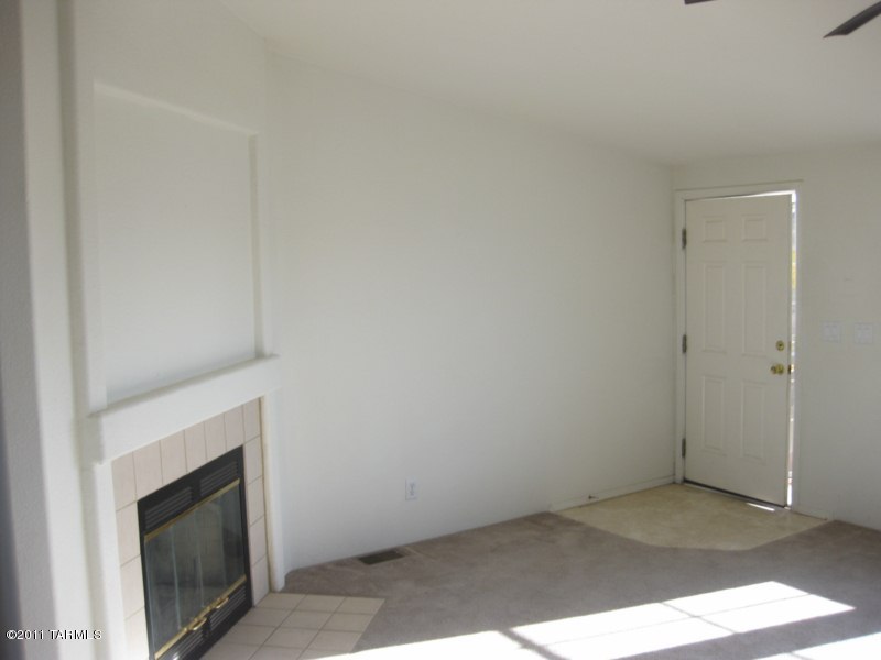 10311 West Mars Road Tucson, AZ 85743 - Photo 4 of 9 Gallery Image 4
