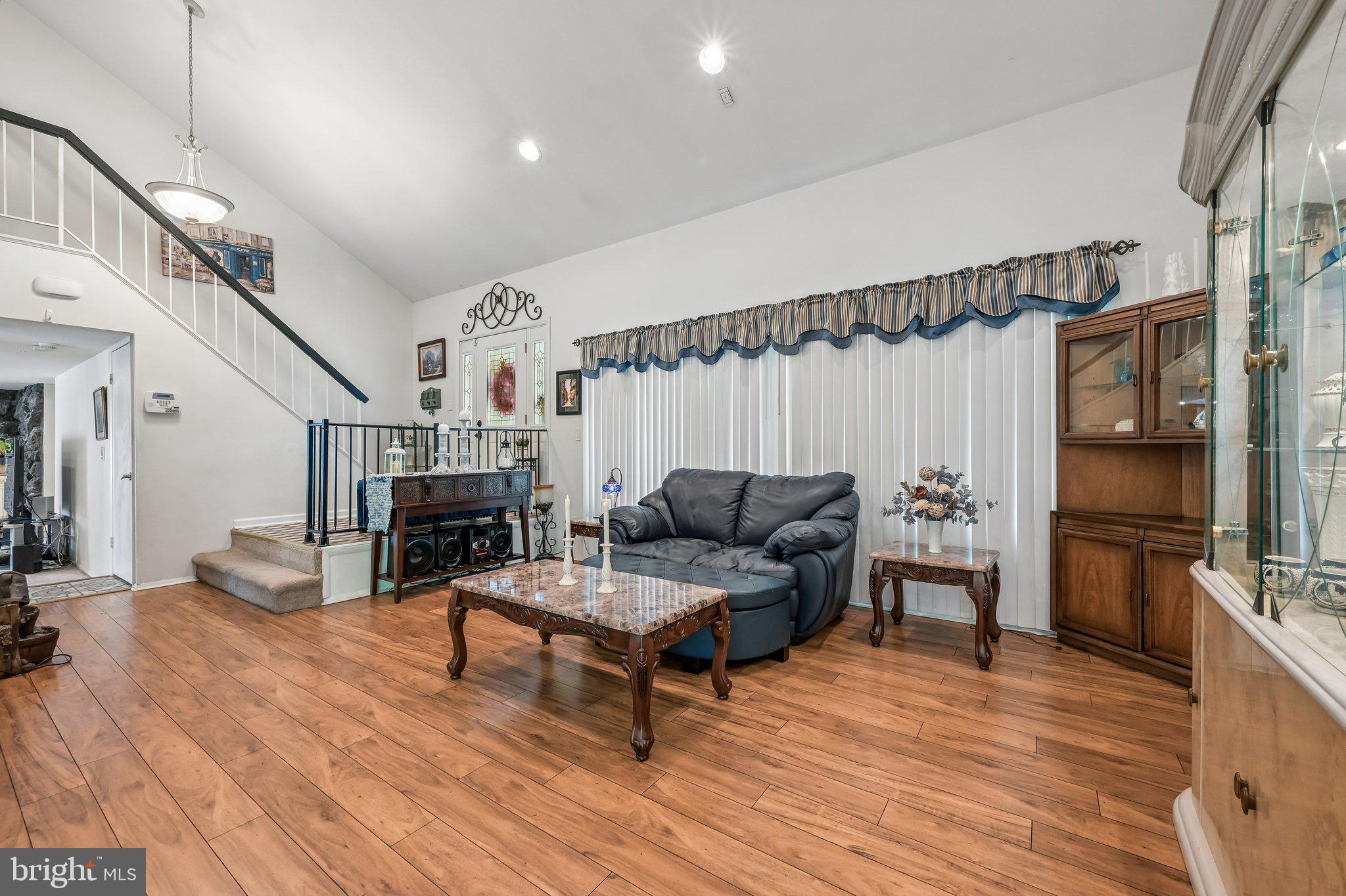 16 Merion Road Marlton, NJ 08053 - Photo 5 of 24 living room