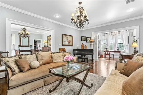 $845,000 | 8333 Pritchard Place, New Orleans, LA 70118