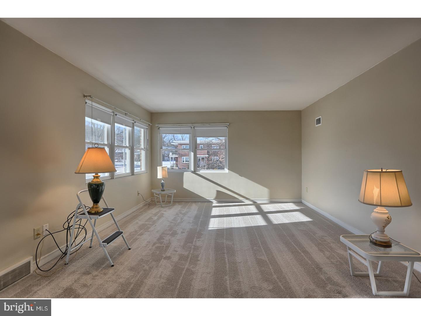 404 Mifflin Boulevard Reading, PA 19607 - Photo 2 of 14