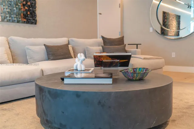 $150,000 | 17121 Collins Avenue, Unit 4803, Sunny Isles Beach, FL 33160