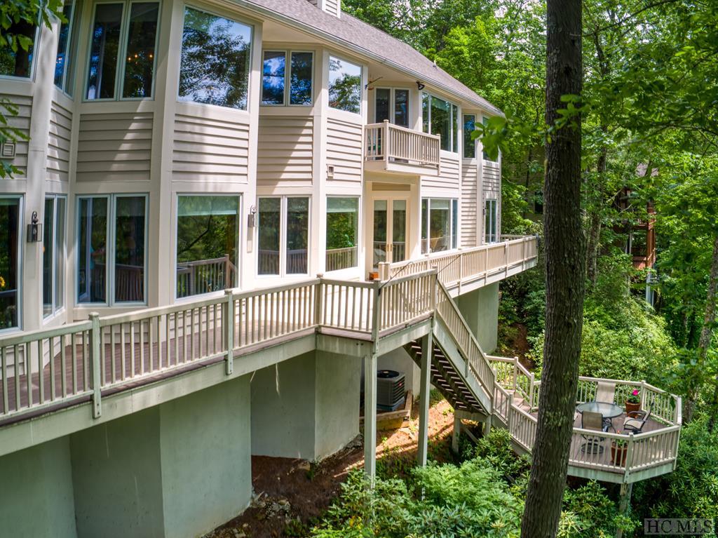 114 The Rapids Sapphire, NC 28774 - Photo 8 of 37 Gallery Image 8