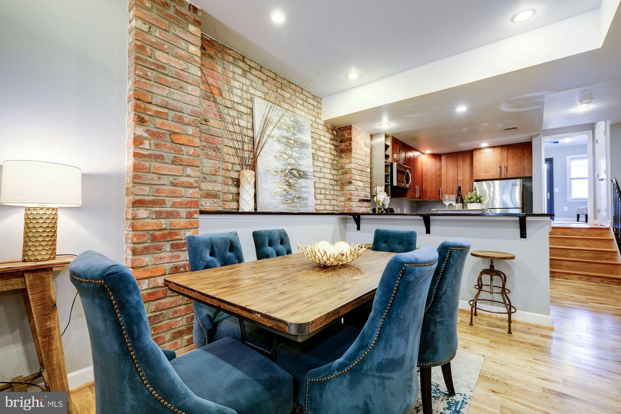 2242 Ontario Road Northwest, Unit 2 Washington, DC 20009 - Photo 2 of 21 Room for large dining area