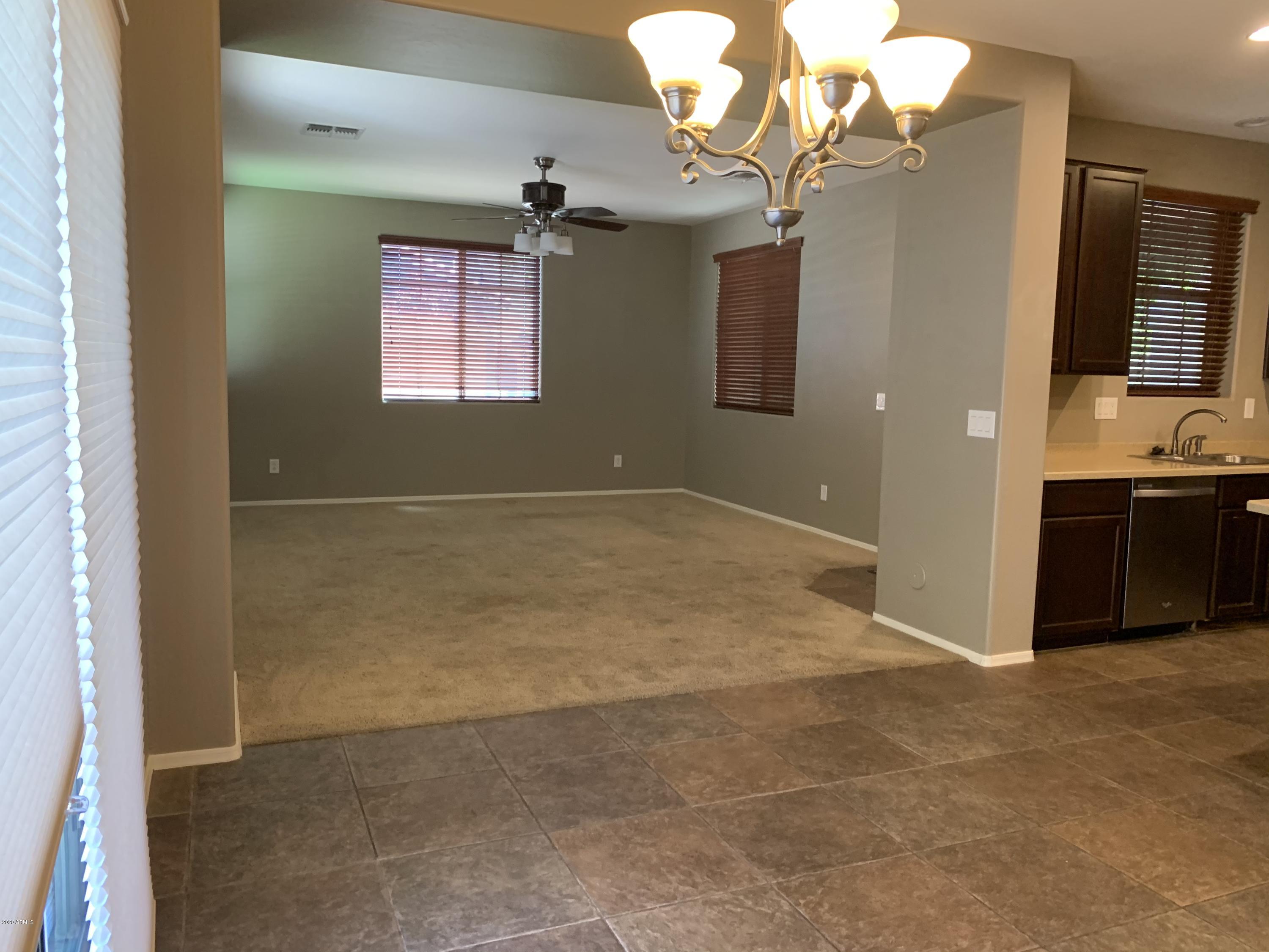 3921 South Rim Road Gilbert, AZ 85297 - Photo 4 of 56 IMG_5289