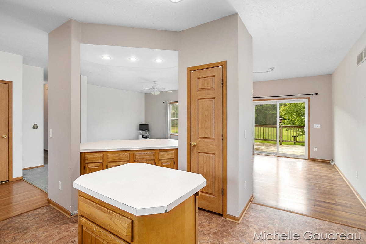 12567 Bass Road Wayland, MI 49348 - Photo 12 of 43 IMG_1010