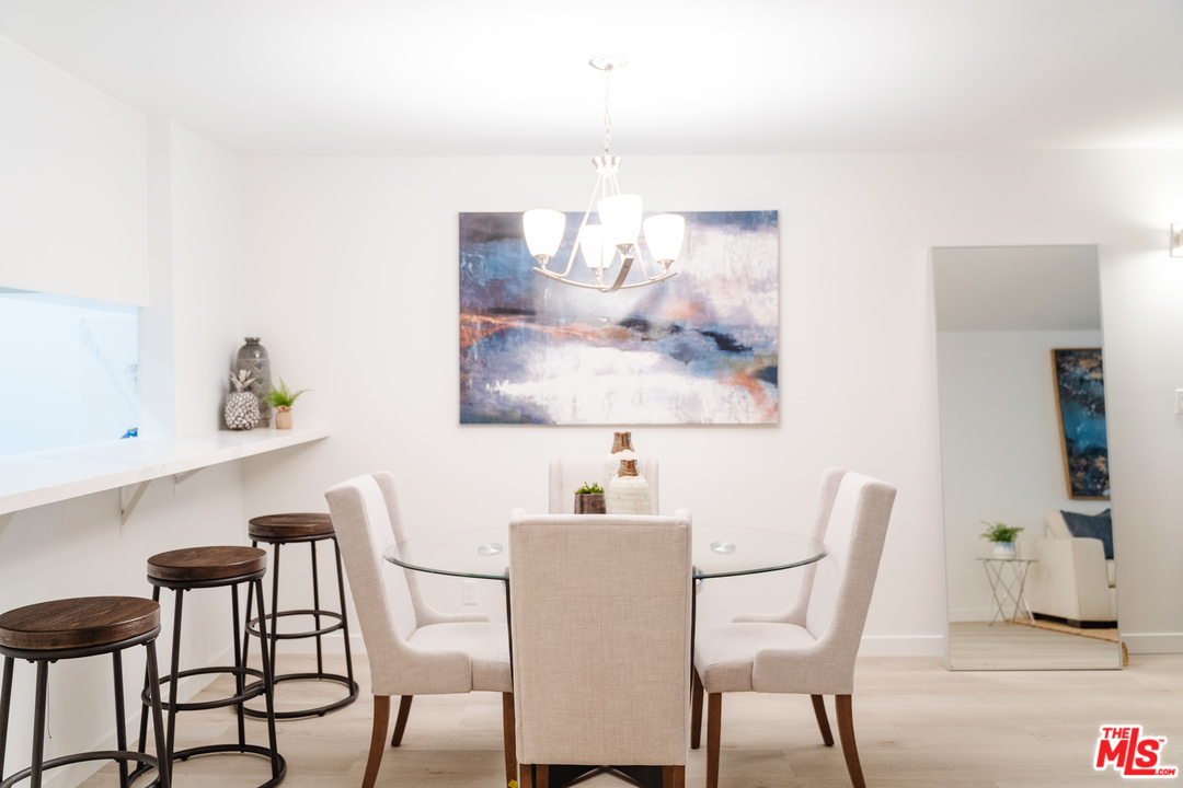 1252 11th Street, Unit 105 Santa Monica, CA 90401 - Photo 4 of 23