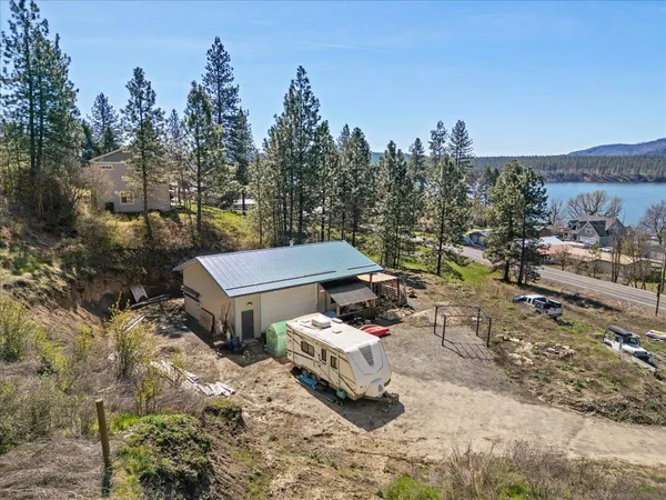 $299,900 | 6690 Highway 291, Nine Mile Falls, WA 99026