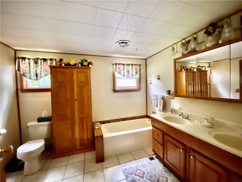 2008 Laurel Road Shelocta, PA 15774 - Photo 17 of 24 Gallery Image 17