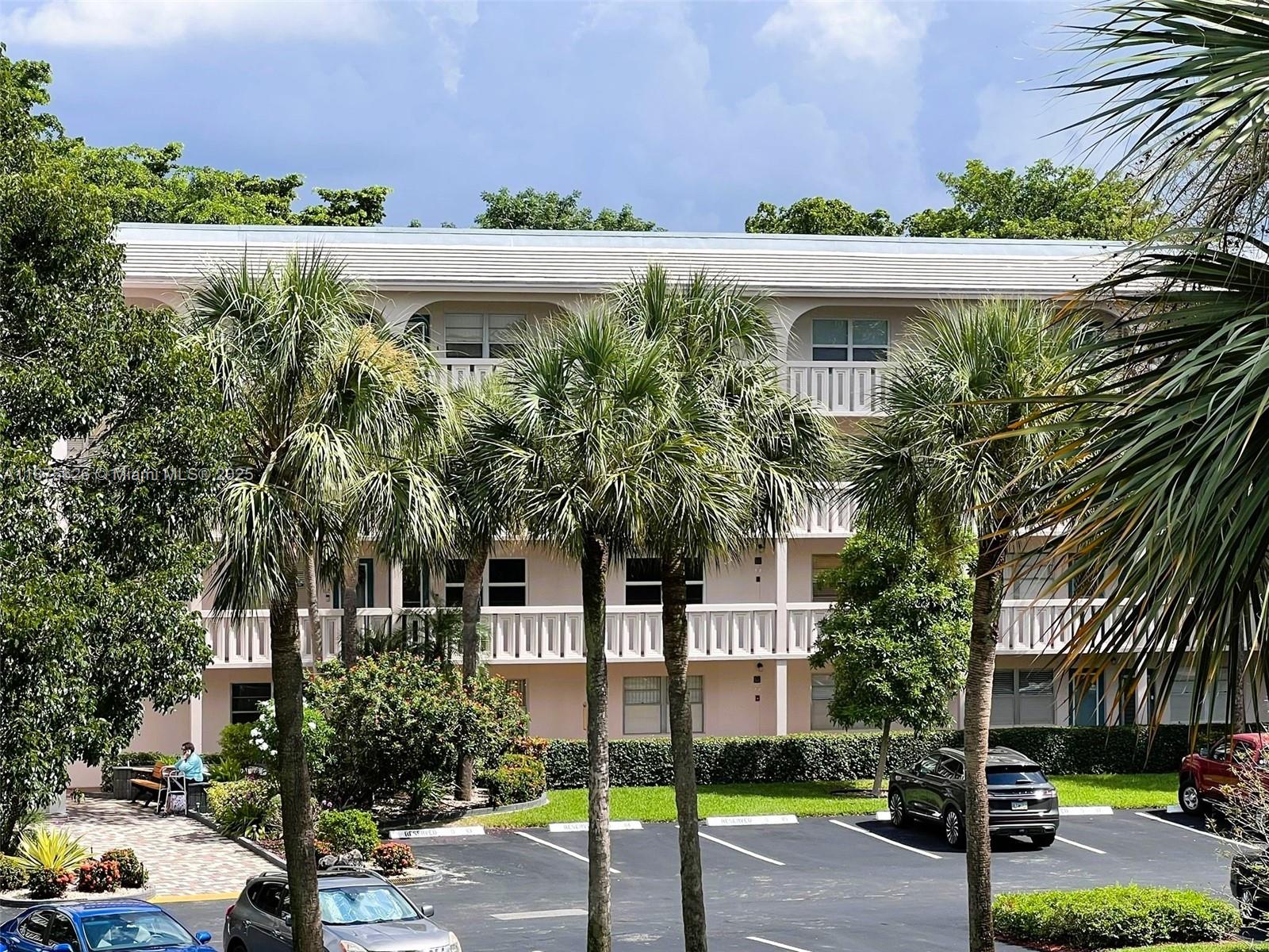 2002 Granada Drive, Unit J3 Coconut Creek, FL 33066 - Photo 22 of 24