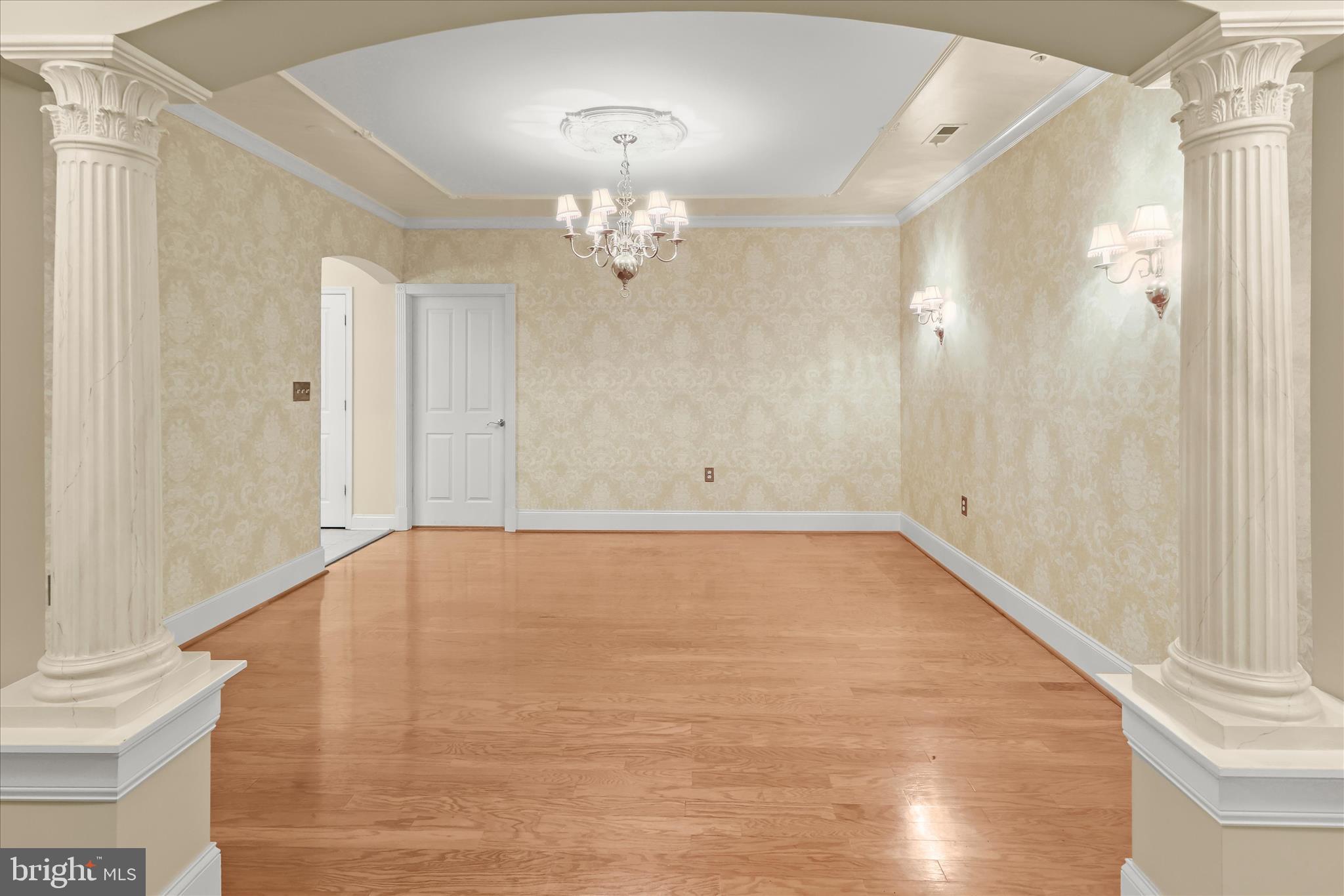 2250 Bear Den Road, Unit 104 Frederick, MD 21701 - Photo 17 of 81 Hardwood Floors - Crown Moldings