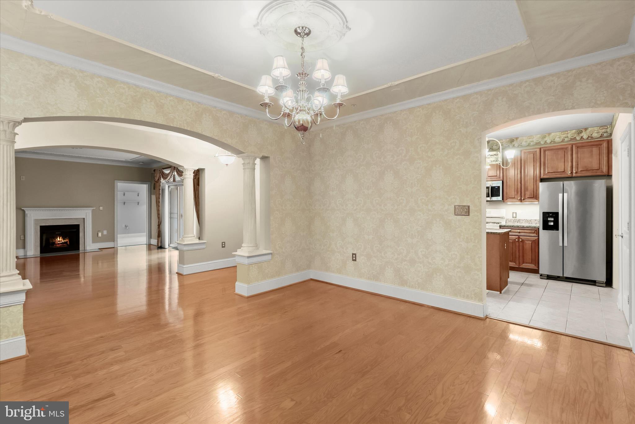 2250 Bear Den Road, Unit 104 Frederick, MD 21701 - Photo 20 of 81 Hardwood Floors - Crown Molding