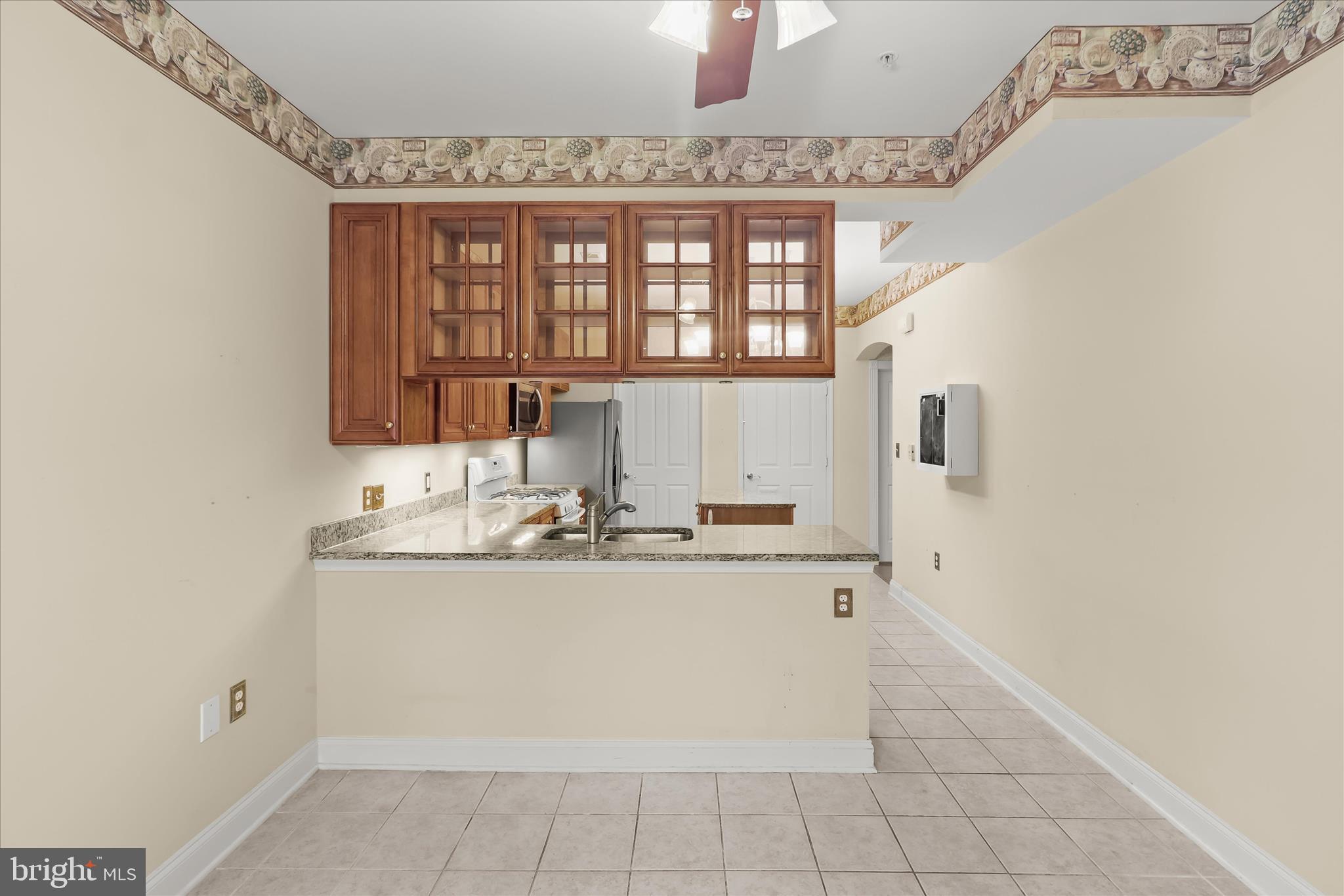 2250 Bear Den Road, Unit 104 Frederick, MD 21701 - Photo 24 of 81 Display Cabinetry - Granite Countertops