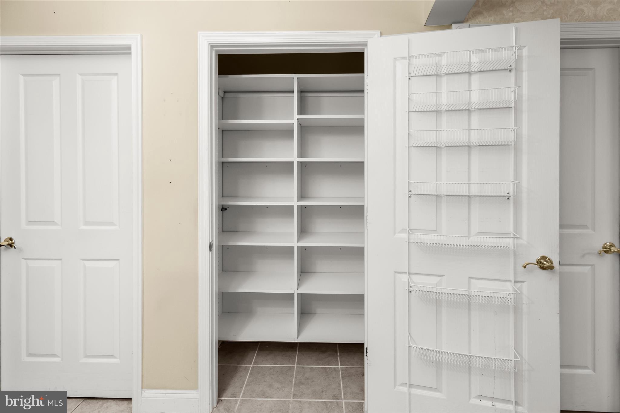 2250 Bear Den Road, Unit 104 Frederick, MD 21701 - Photo 27 of 81 Laundry Room - Pantry - Walk-In Pantry