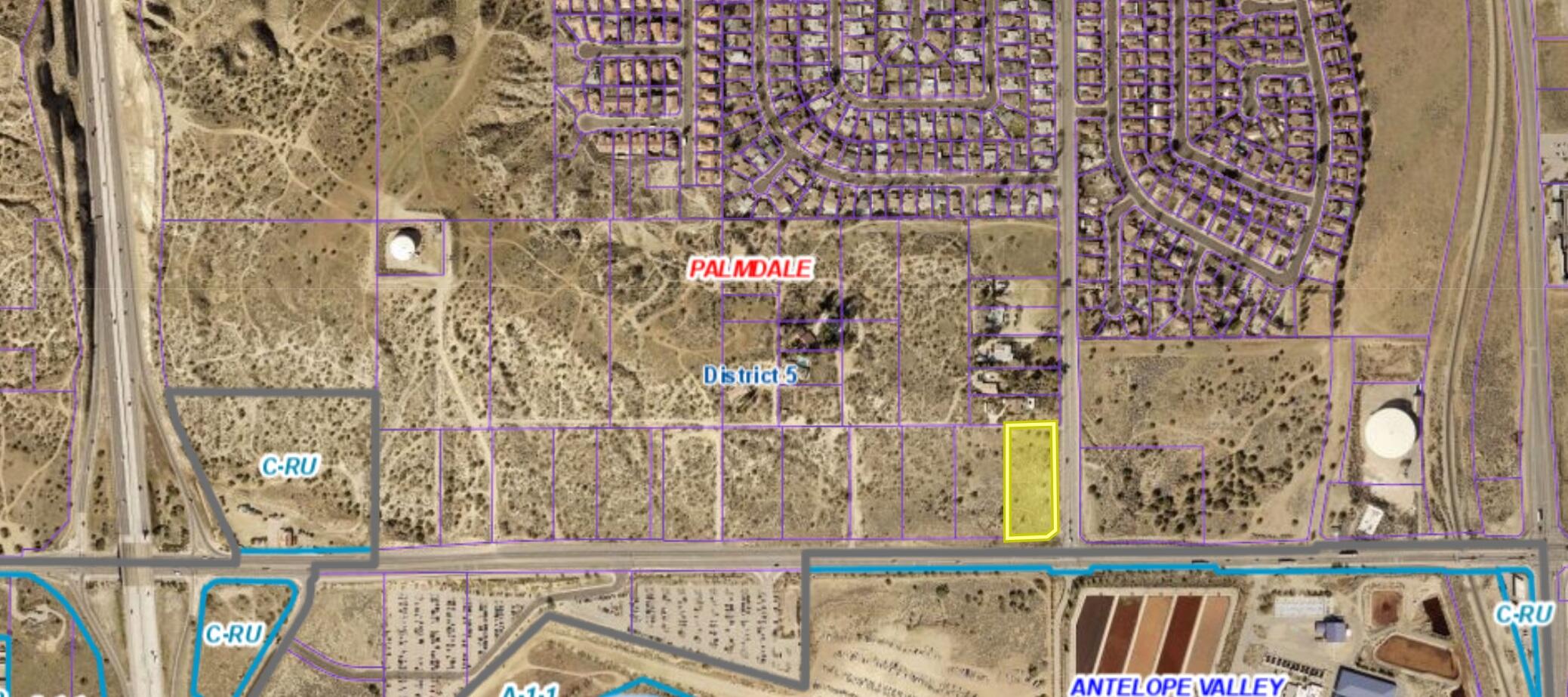 Cor 5th Palmdale Ca Palmdale, CA 93550 - Photo 4 of 7 close up of a mirror