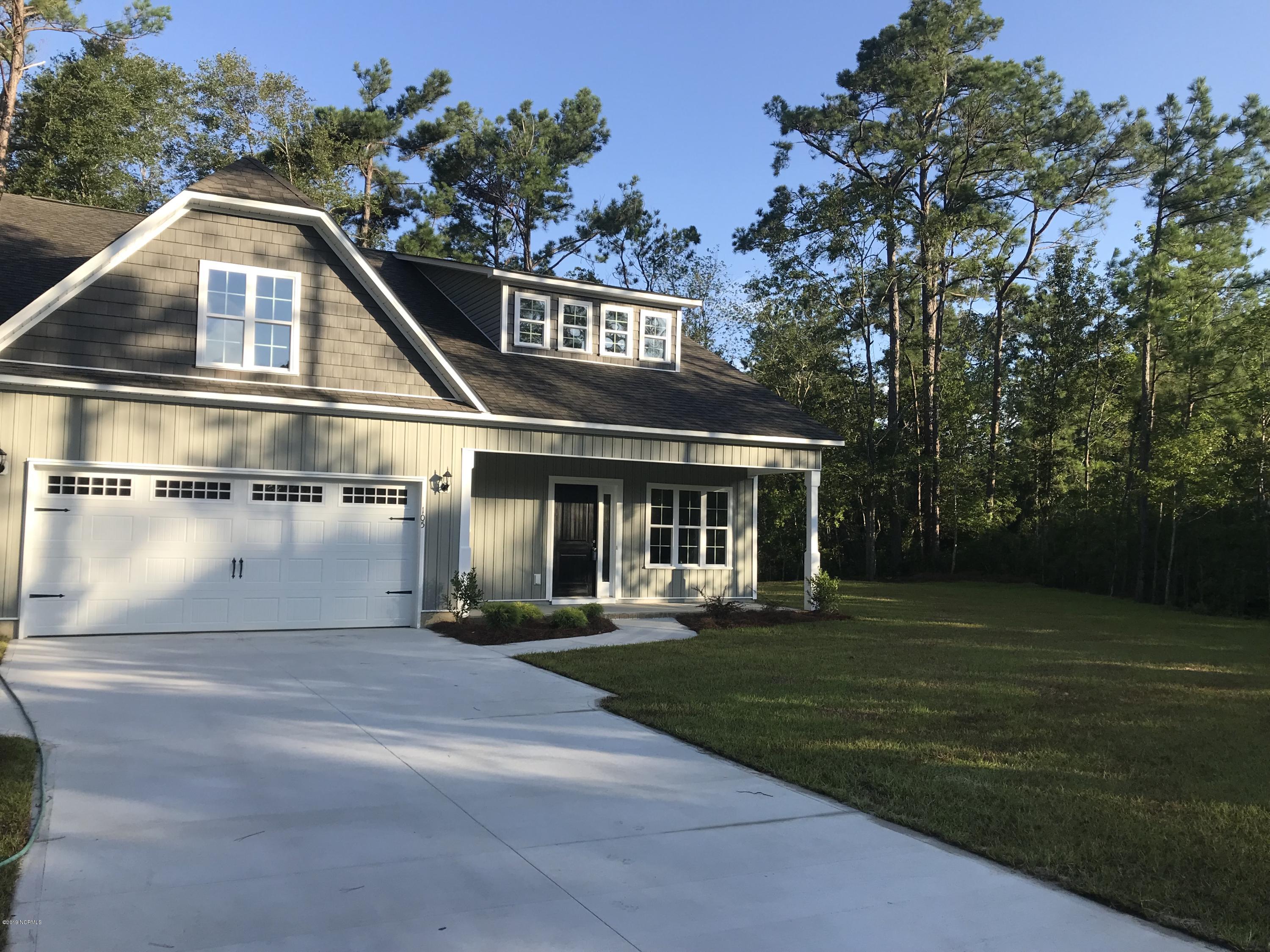 105 Rita Lane Hampstead, NC 28443 - Photo 3 of 32 2