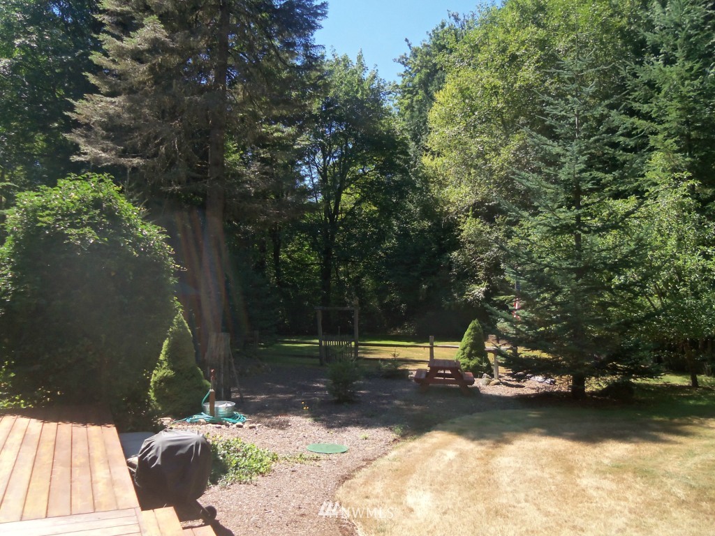 195 South Hawkins Road Winlock, WA 98596 - Photo 11 of 19