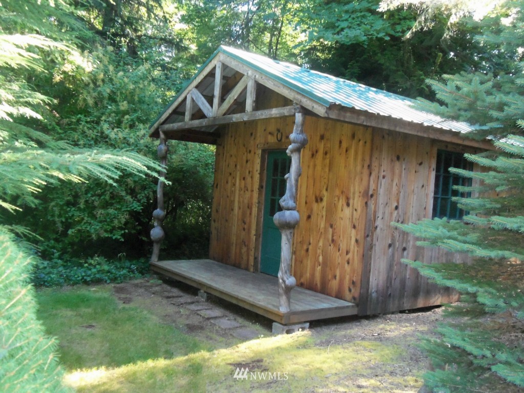 195 South Hawkins Road Winlock, WA 98596 - Photo 14 of 19