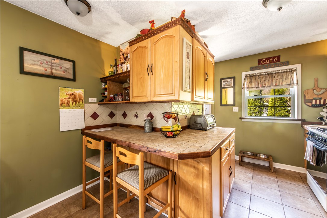 12 Abbey Lane Foster, RI 02825 - Photo 7 of 28