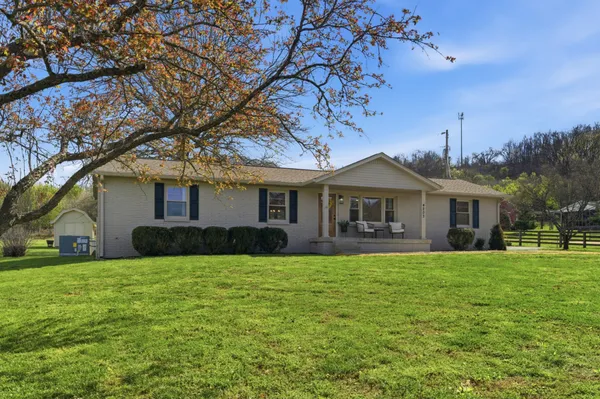 $529,000 | 4203 Pulaski Highway, Culleoka, TN 38451