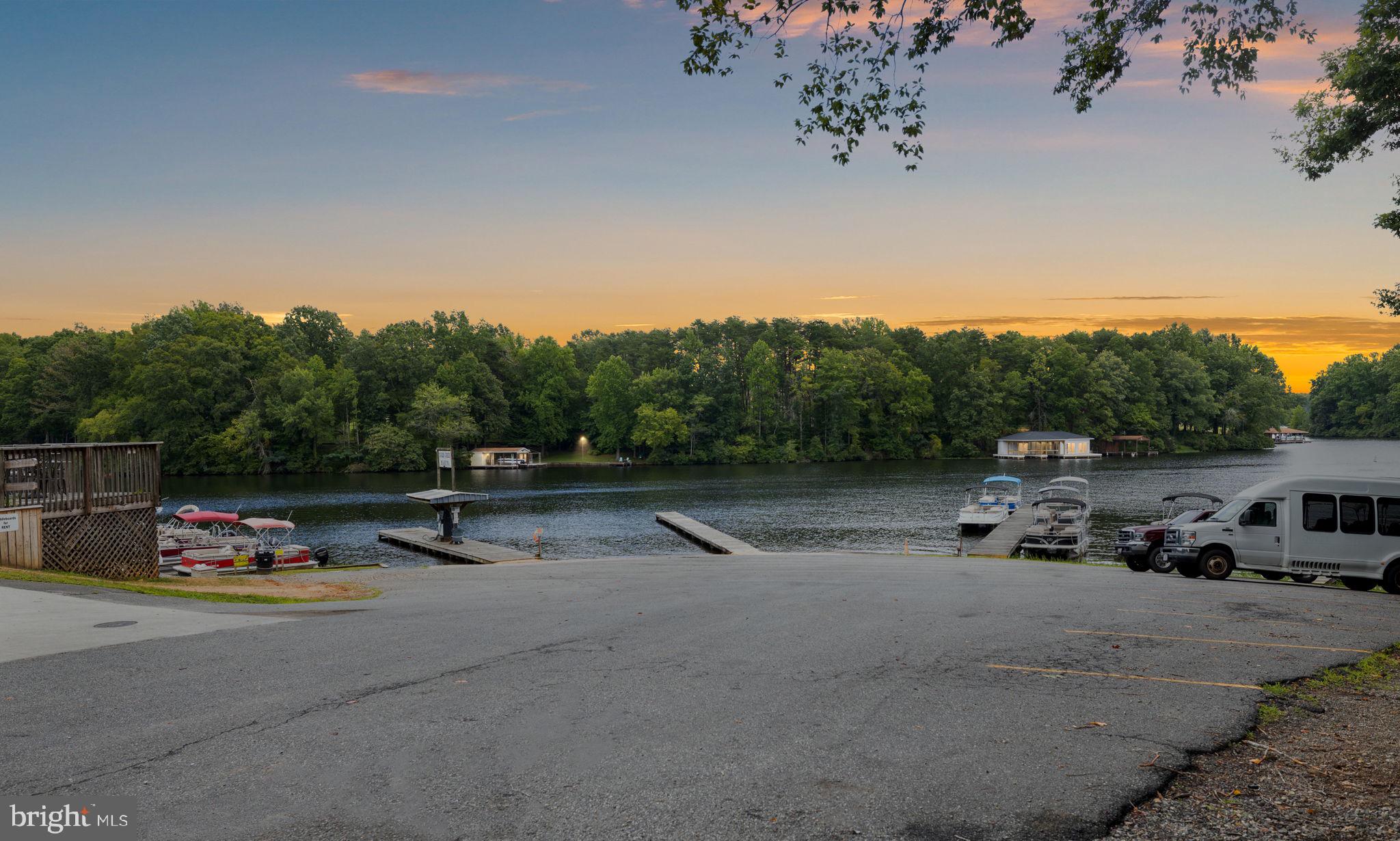 3525 Breaknock Road Bumpass, VA 23024 - Photo 46 of 60 Marina