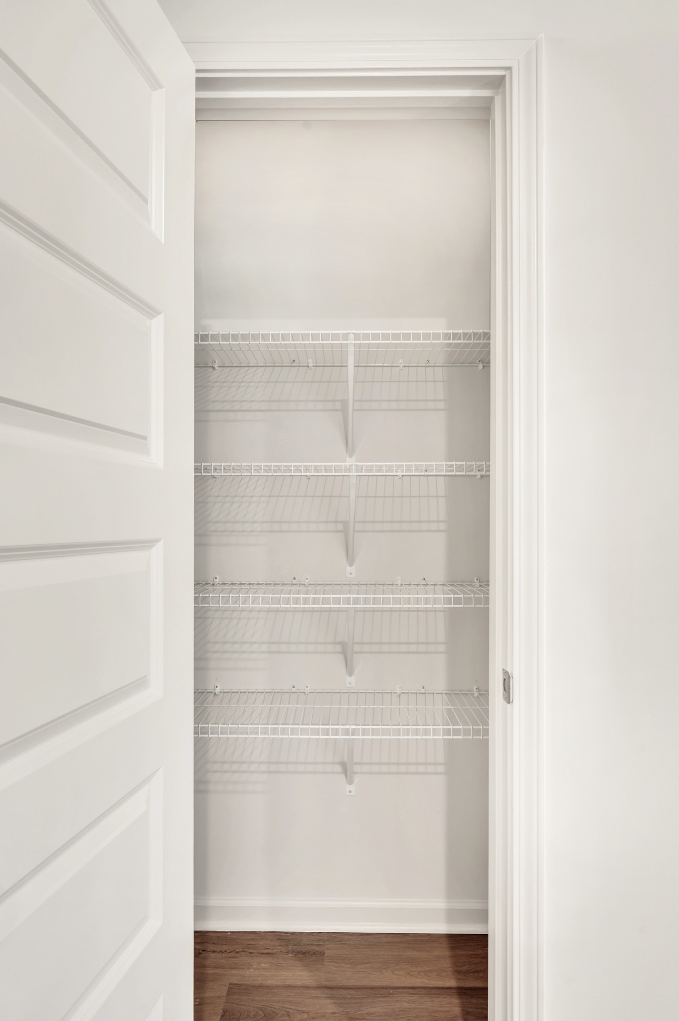 7103 Wiley Circle Fairview, TN 37062 - Photo 15 of 33 a bathroom with a glass shower door