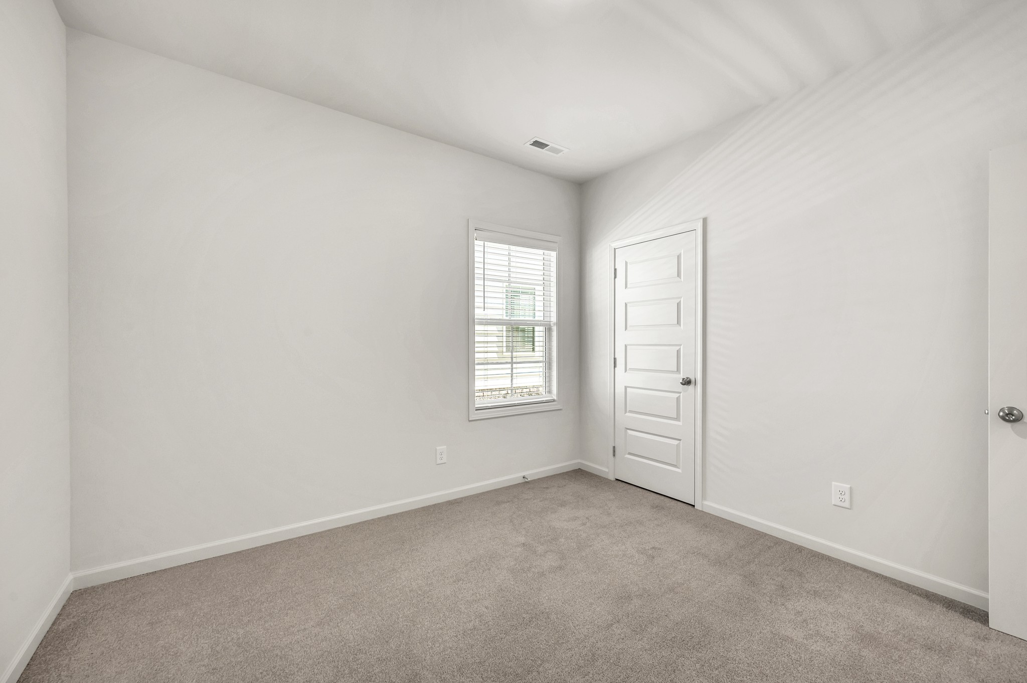 7103 Wiley Circle Fairview, TN 37062 - Photo 25 of 33 a view of a room that has a window in it