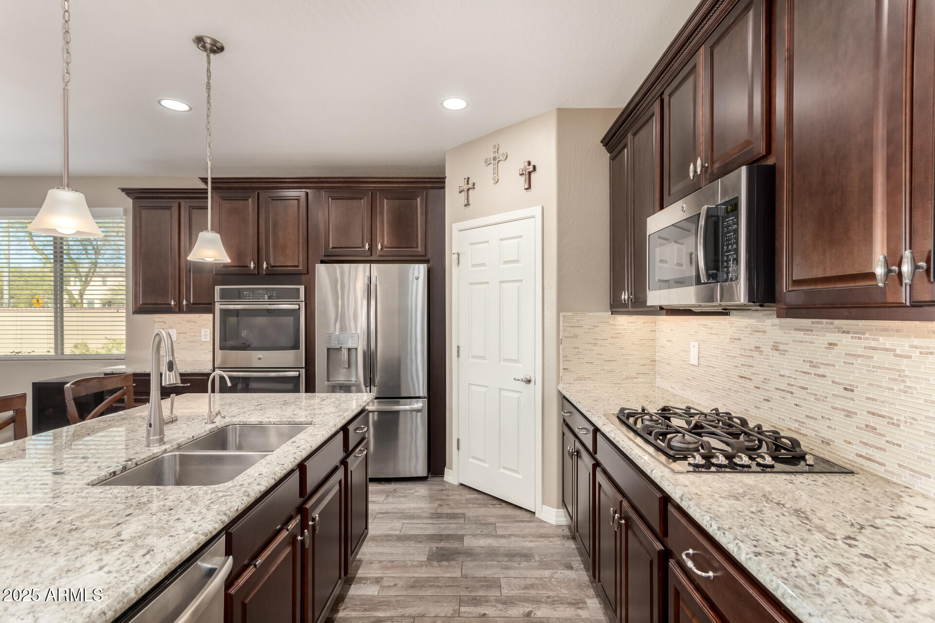 2796 North Springfield Street Buckeye, AZ 85396 - Photo 7 of 42 16-Springfield