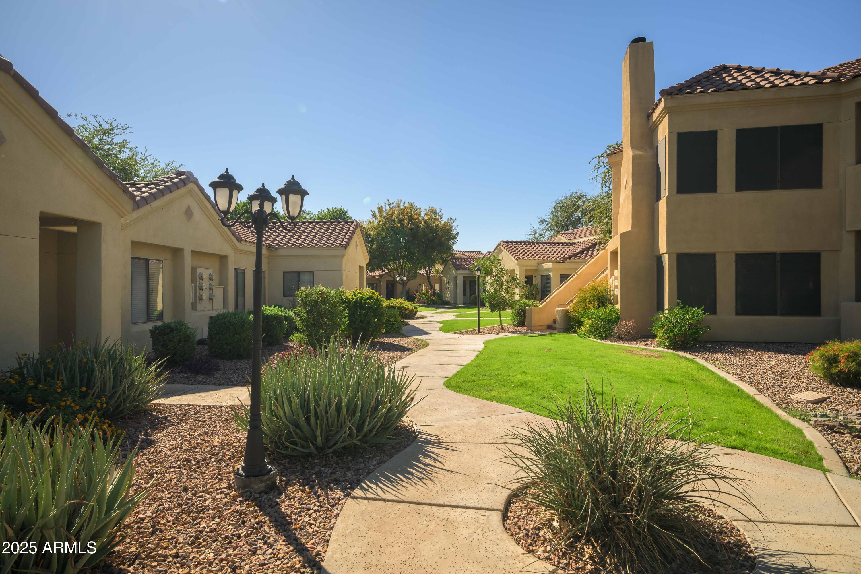 7575 East Indian Bend Road, Unit 1118 Scottsdale, AZ 85250 - Photo 15 of 25 Community Grounds