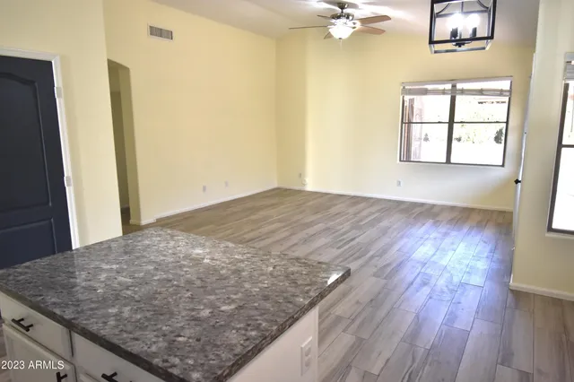 $2,295 | 10230 West Country Club Trail, Peoria, AZ 85383