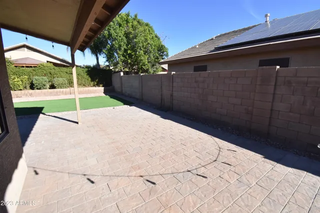 $2,295 | 10230 West Country Club Trail, Peoria, AZ 85383