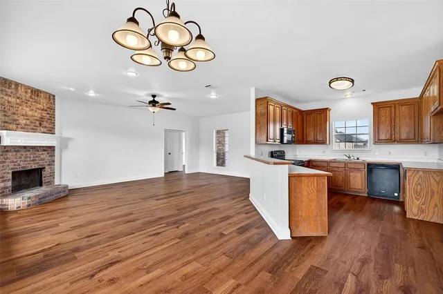 $344,900 | 501 Harris Street, Gunter, TX 75058